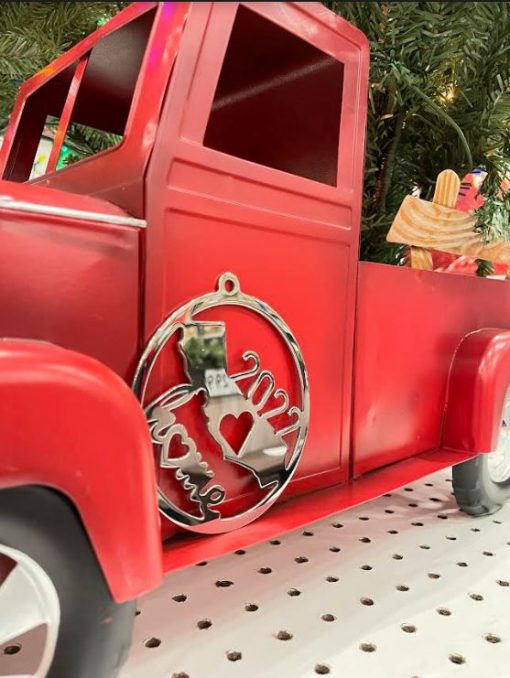 Christmas-Ornament-2022-On-Truck