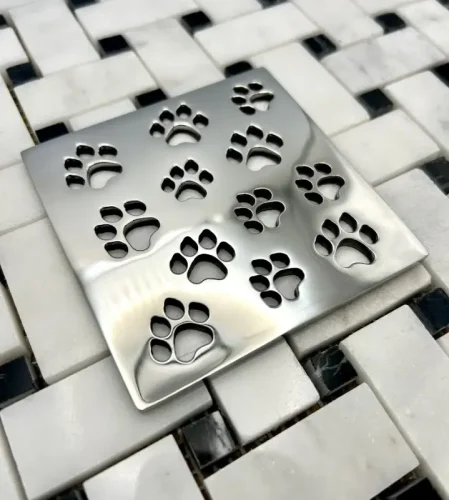 Square drain in polished stainless steel finish